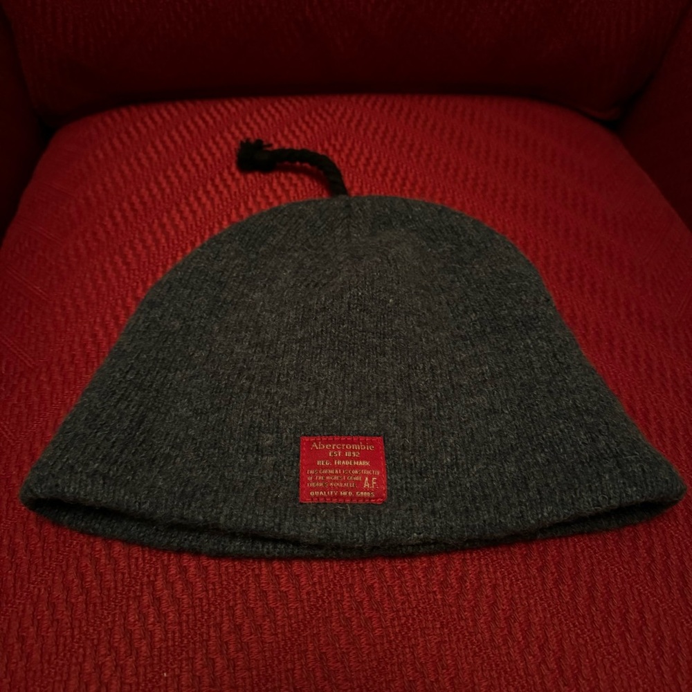 Abercrombie & Fitch Wool Fleece Lined Beanie with tassel.